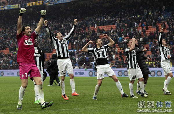  国米锋线双星联手破荒，终结尤文跨赛季不败神话  