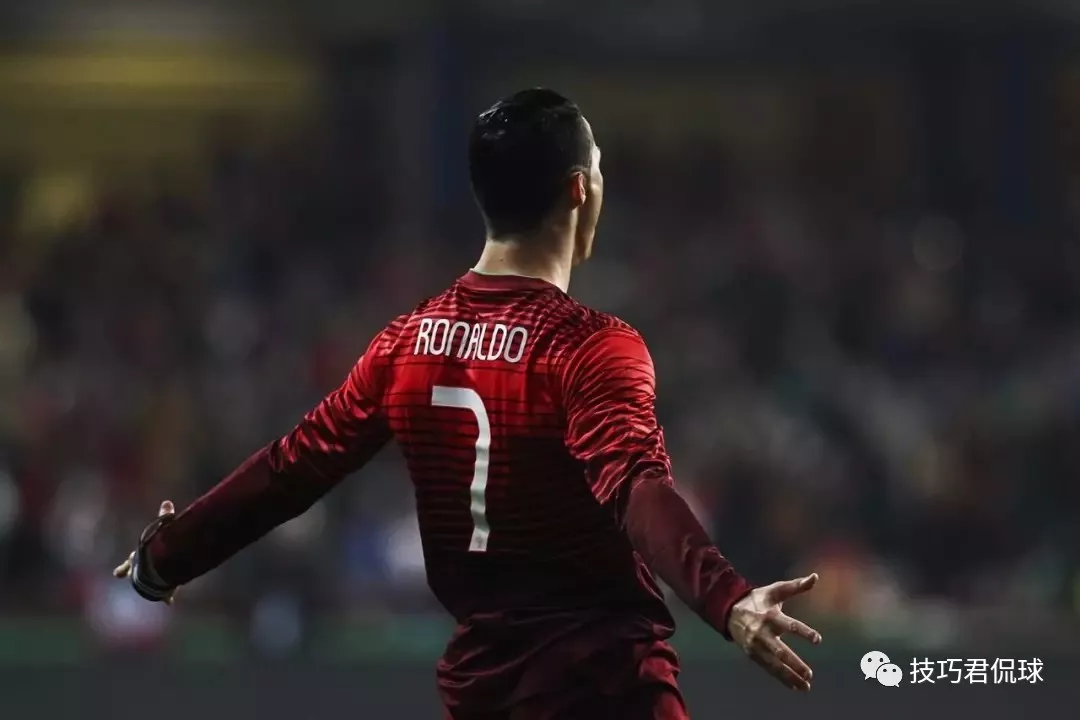  拉齐奥定位球配合精妙，中卫头槌破门锁定胜局